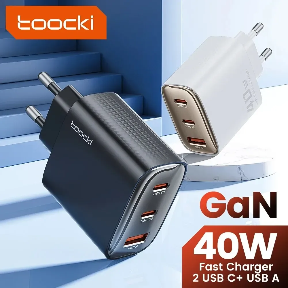 블랙과 화이트 색상의 Toocki 40W GaN 충전기