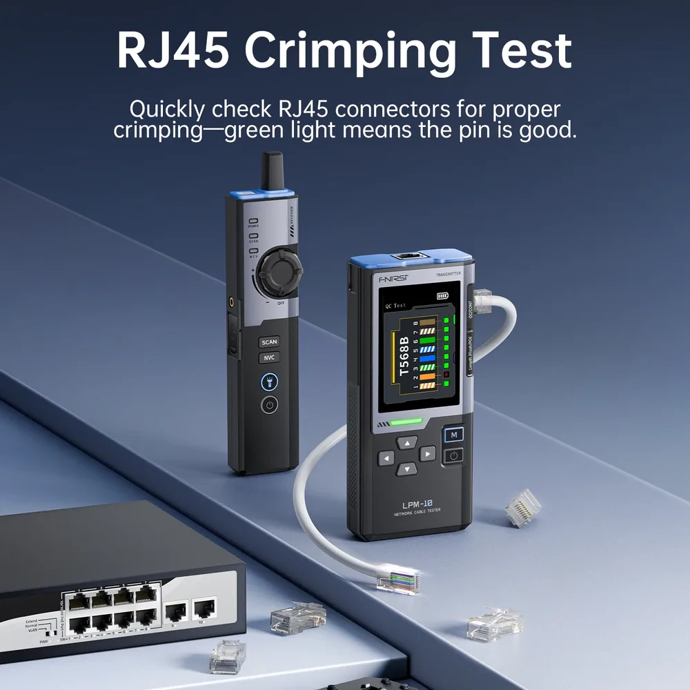 RJ45 크림핑 테스트를 진행하는 모습